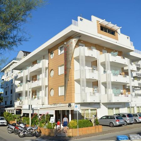 Hotel Record Riccione Zewnętrze zdjęcie