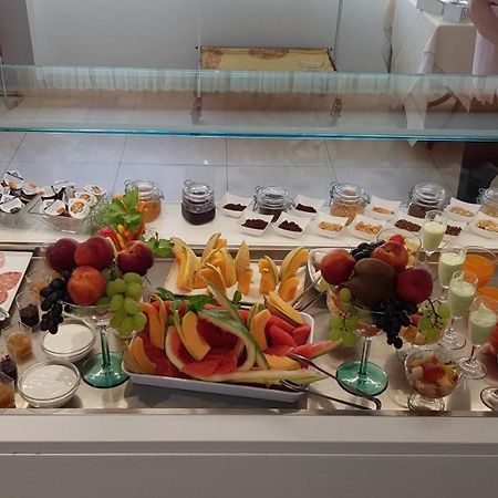 Hotel Record Riccione Zewnętrze zdjęcie