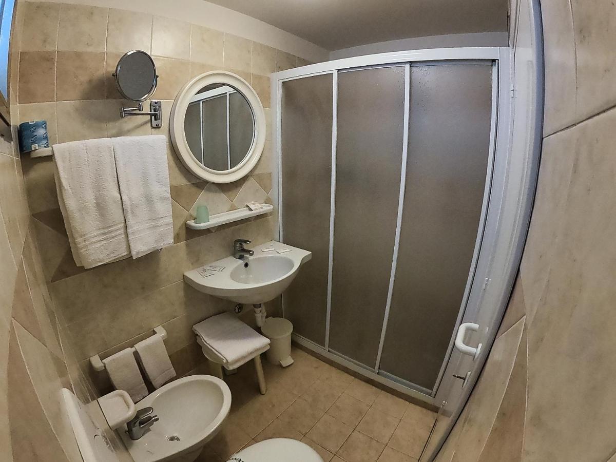Hotel Record Riccione Zewnętrze zdjęcie