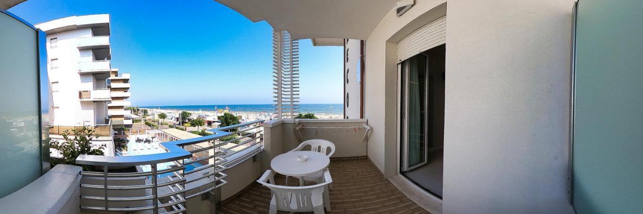 Hotel Record Riccione Zewnętrze zdjęcie
