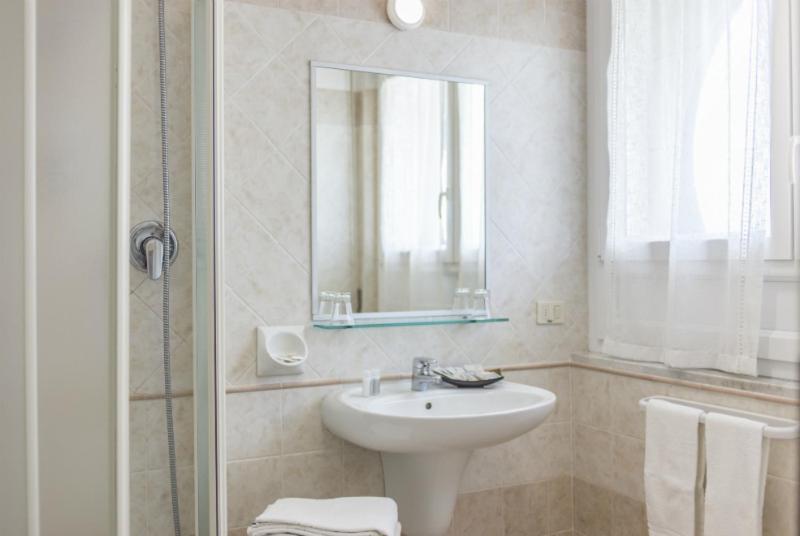 Hotel Record Riccione Zewnętrze zdjęcie