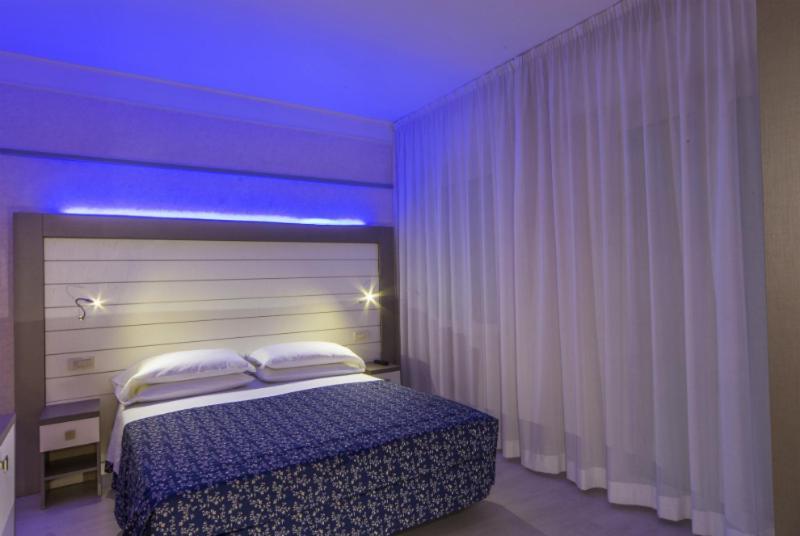 Hotel Record Riccione Zewnętrze zdjęcie