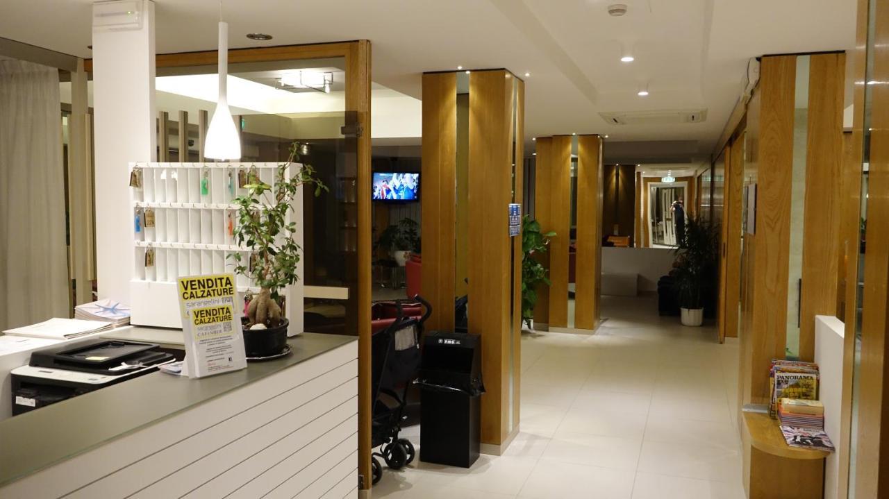 Hotel Record Riccione Zewnętrze zdjęcie
